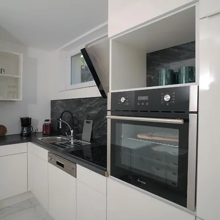 Designapartments Besondere Art - Sennhütte 7 *