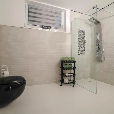 Designapartments Besondere Art - Sennhuette 7 *