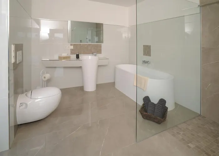 Designapartments Besondere Art - Sennhuette 7 *