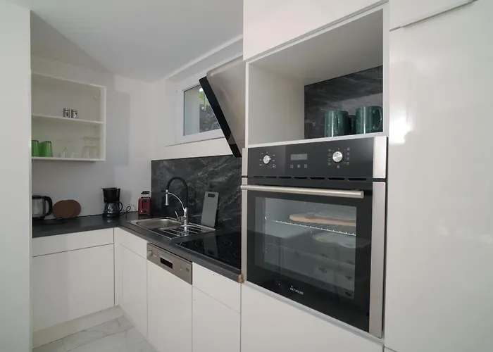 Designapartments Besondere Art - Sennhuette 7 *